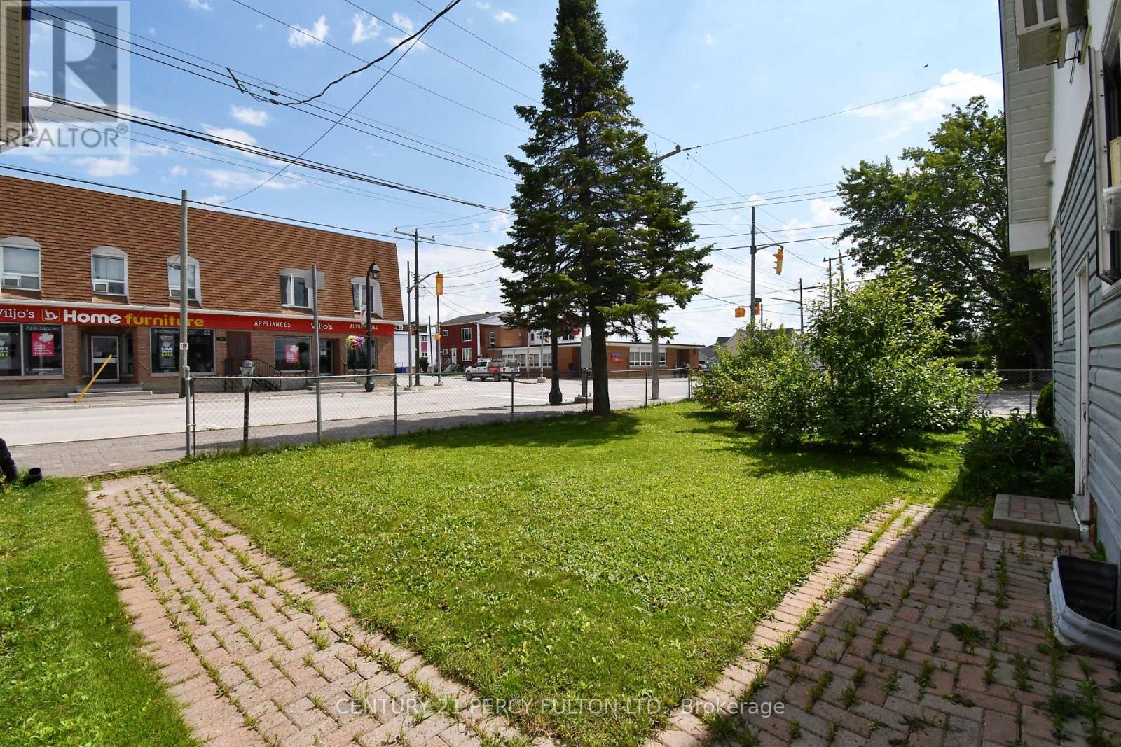 900 Prince Street, Hearst, Ontario  P0L 1N0 - Photo 32 - T12334808