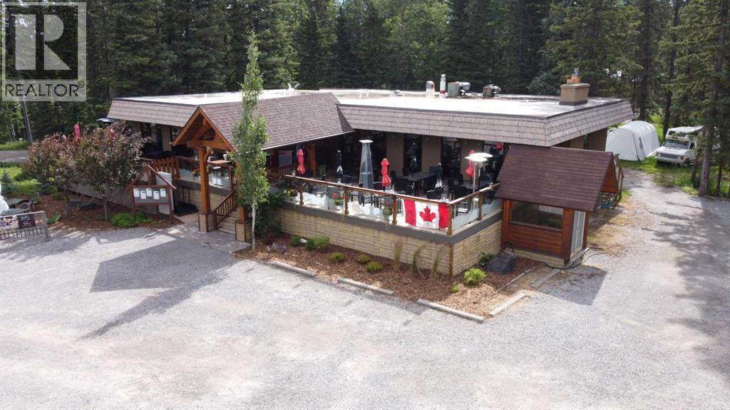 75 White Avenue, Bragg Creek, Alberta  T0L 0K0 - Photo 5 - A2247346