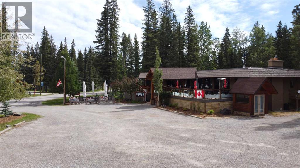 75 White Avenue, Bragg Creek, Alberta  T0L 0K0 - Photo 7 - A2247346