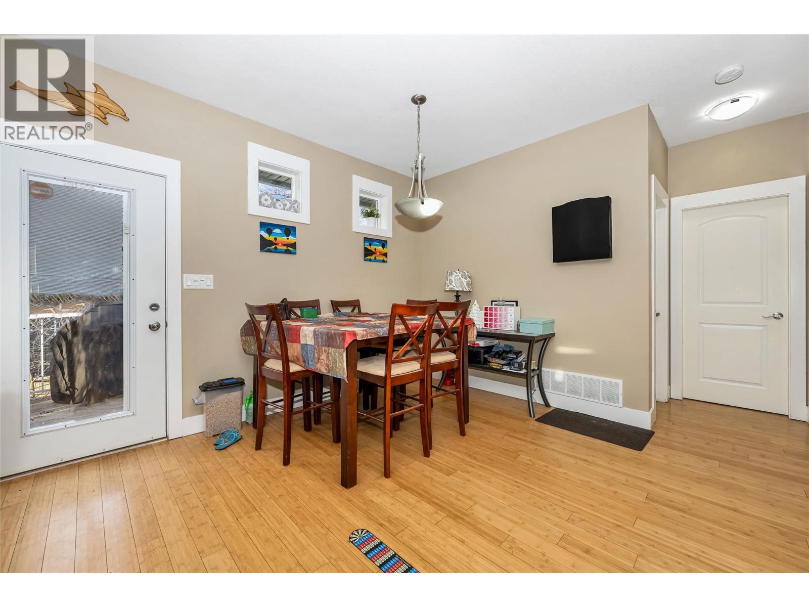 4406a 25th Street, Vernon, British Columbia  V1T 4S6 - Photo 8 - 10358136