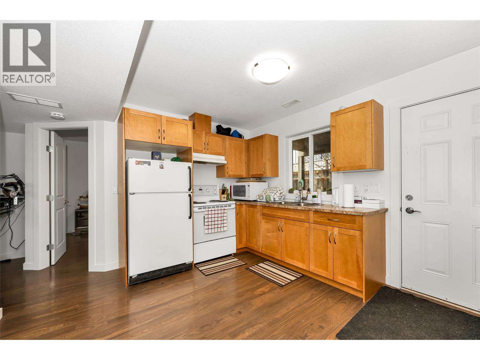 4406a 25th Street, Vernon, British Columbia  V1T 4S6 - Photo 19 - 10358136