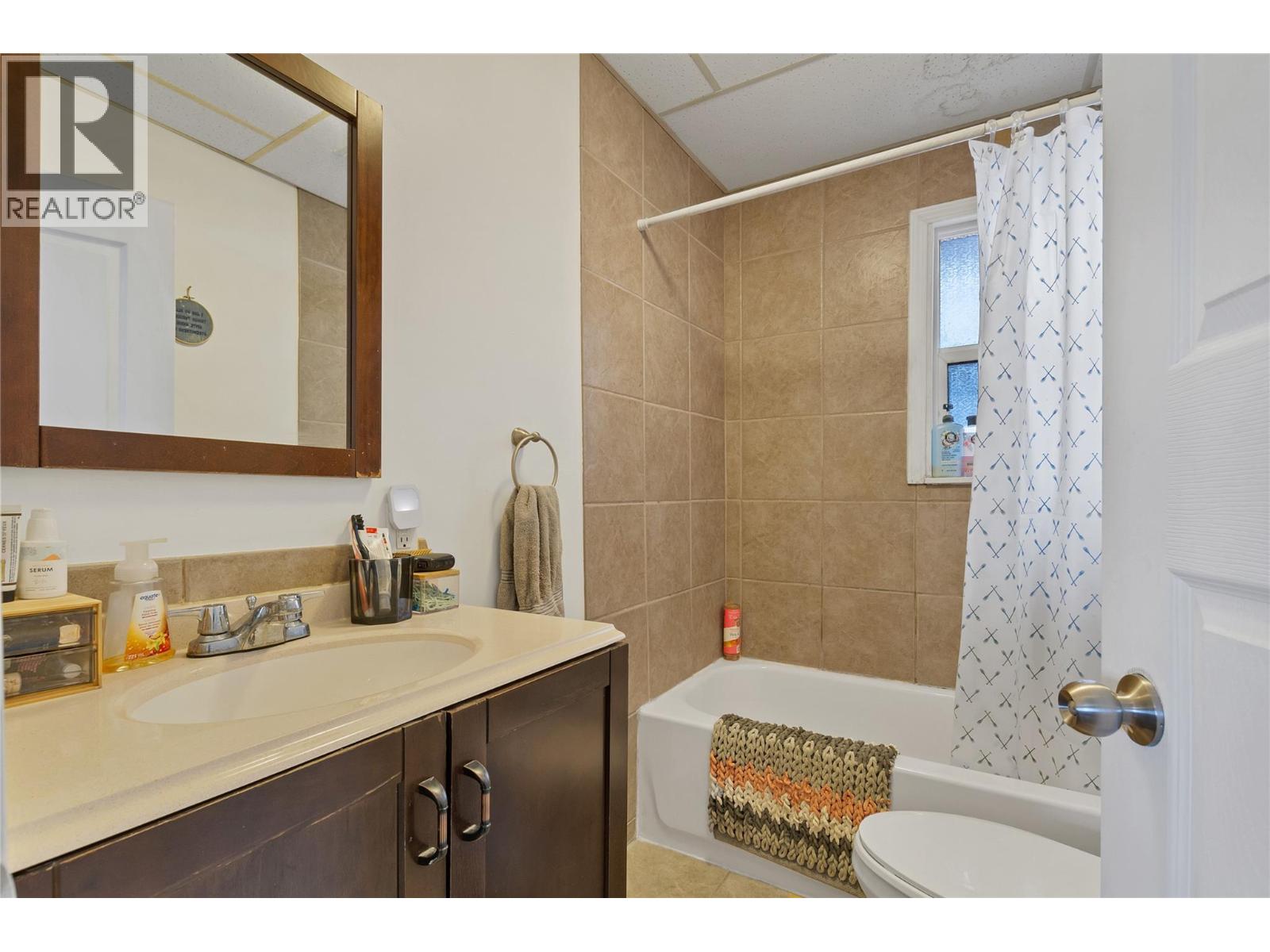 2184 Bessette Street Unit# 1,2,3, Lumby, British Columbia  V0E 2G0 - Photo 15 - 10358836