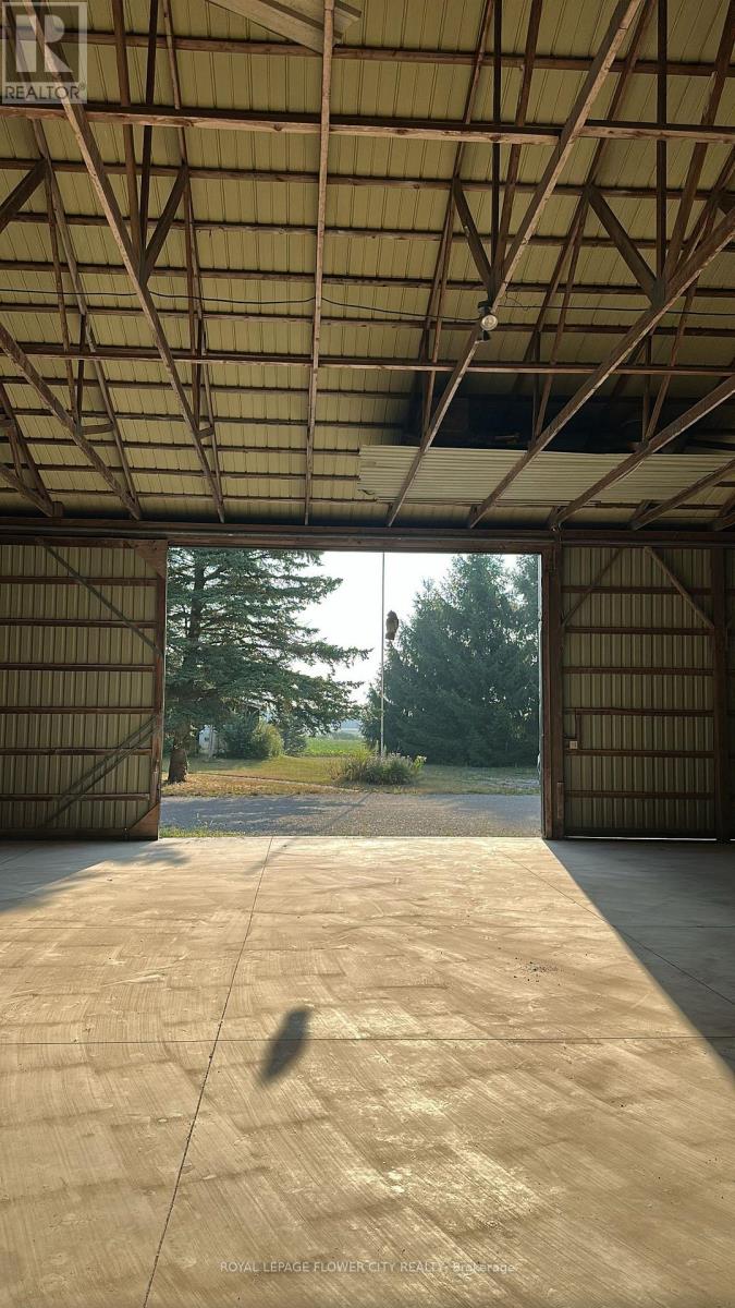 Shed 1 - 7076 5th Side Road N, Innisfil, Ontario  L9S 3S5 - Photo 4 - N12327696