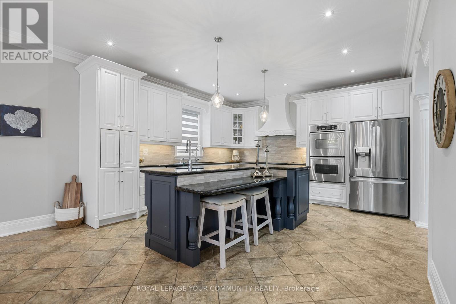 294 Sunset Beach Road, Richmond Hill (Oak Ridges Lake Wilcox), Ontario  L4E 3H2 - Photo 8 - N12335405