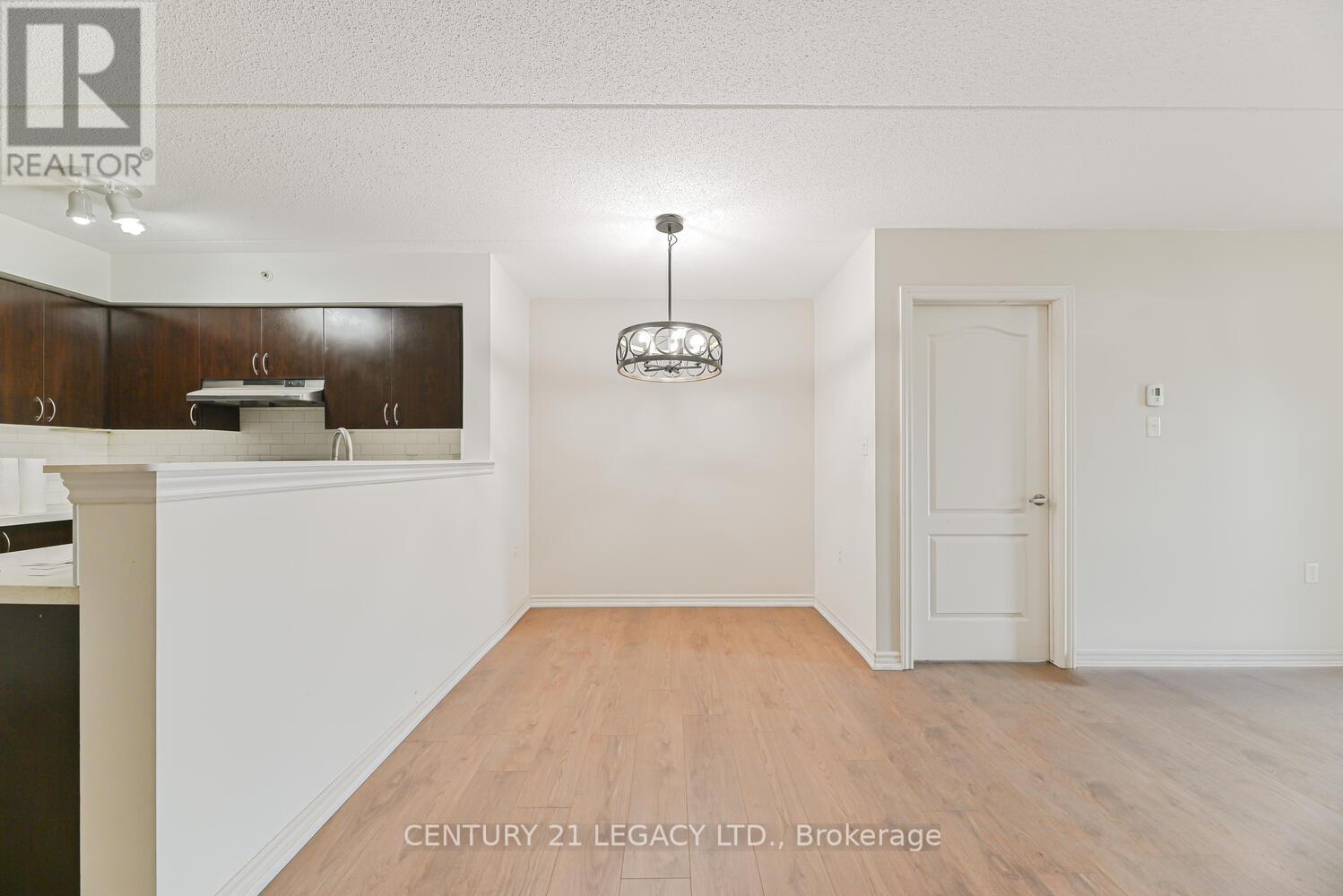 214 - 1460 Main Street E, Milton, Ontario  L9T 8W5 - Photo 16 - W12335409
