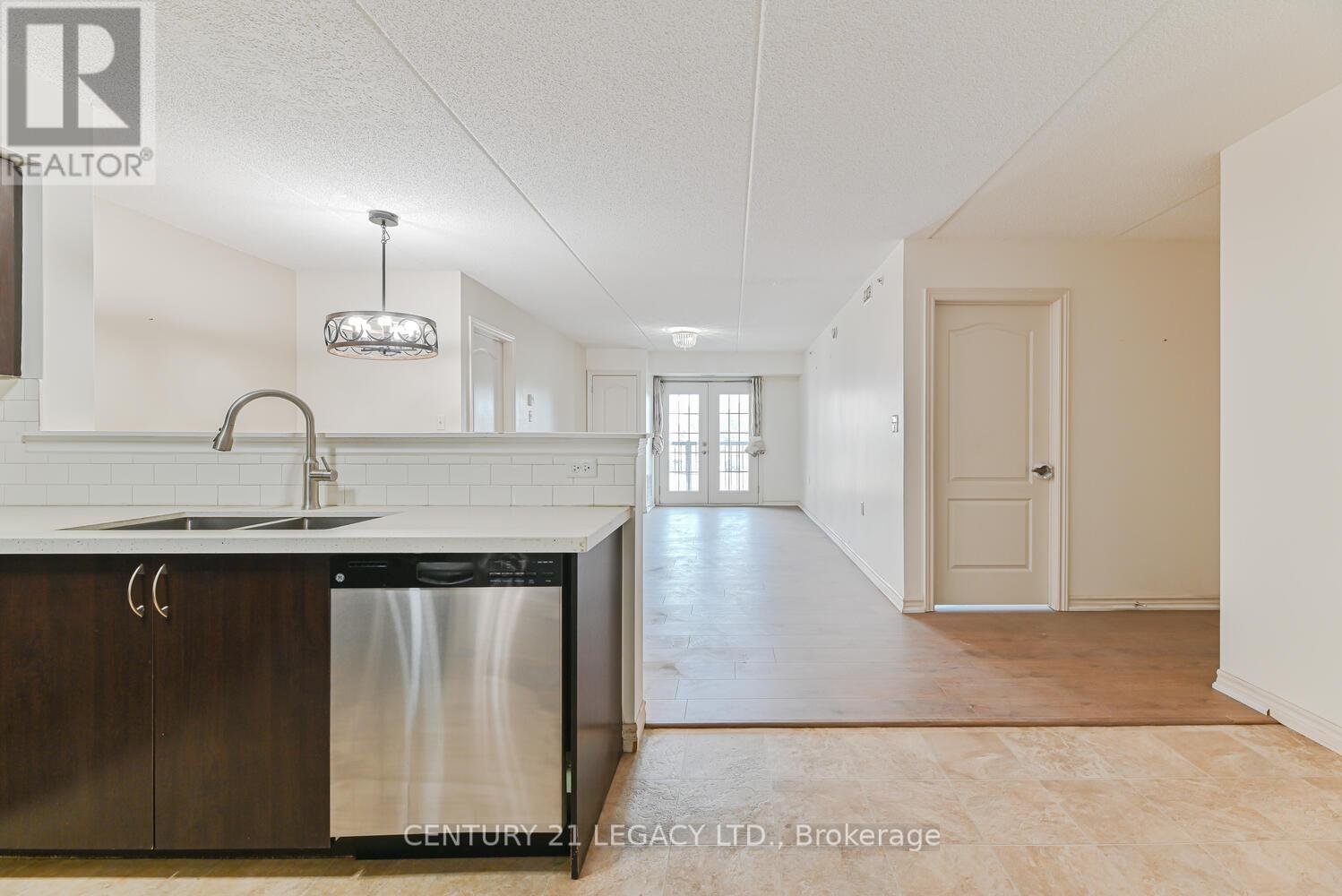 214 - 1460 Main Street E, Milton, Ontario  L9T 8W5 - Photo 8 - W12335409