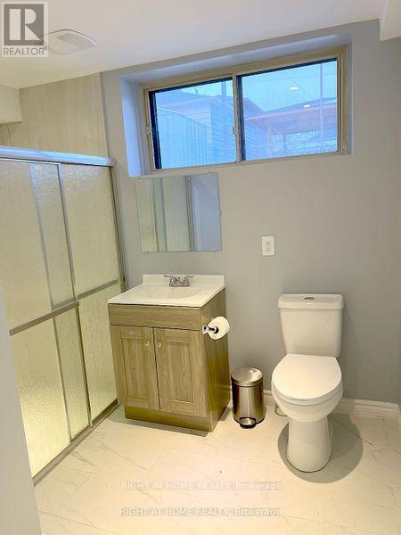 20 Omagh (Lower Level) Avenue, Toronto, Ontario  M9M 1E7 - Photo 14 - W12335421