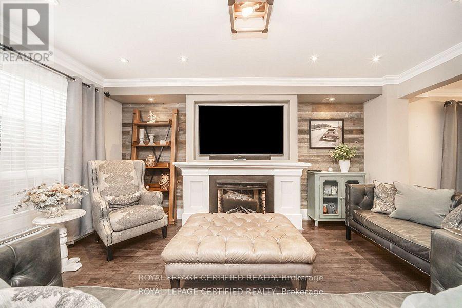 73 Headwater Road, Caledon, Ontario  L7E 2W4 - Photo 11 - W12335432