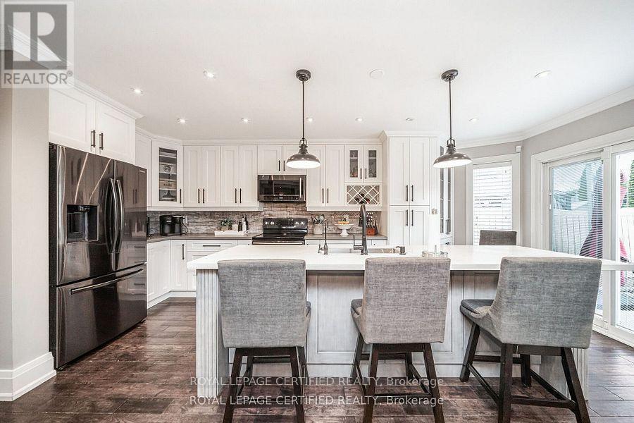 73 Headwater Road, Caledon, Ontario  L7E 2W4 - Photo 14 - W12335432