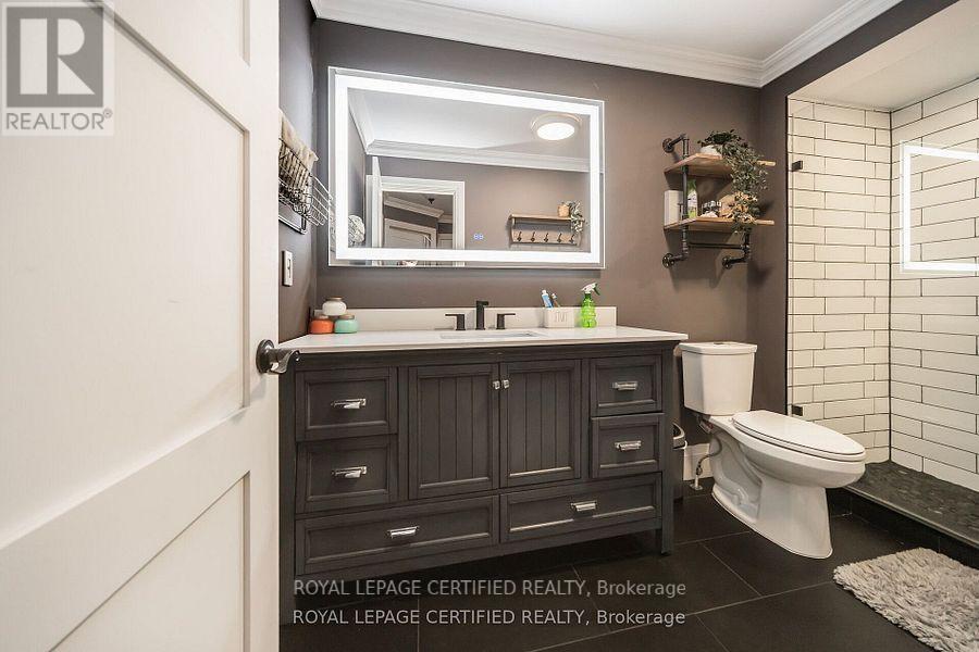 73 Headwater Road, Caledon, Ontario  L7E 2W4 - Photo 35 - W12335432