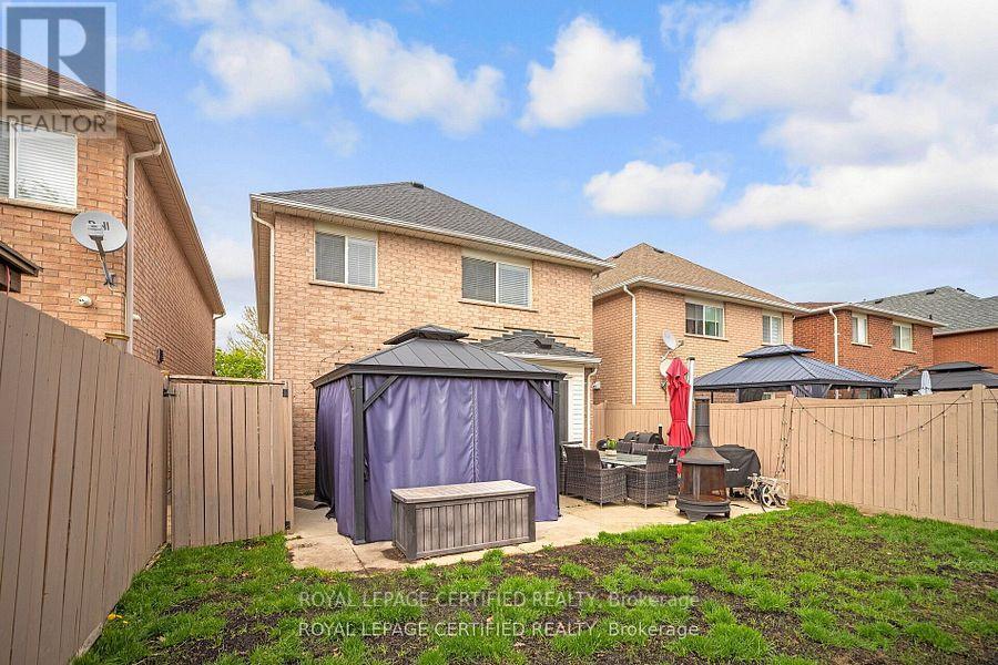 73 Headwater Road, Caledon, Ontario  L7E 2W4 - Photo 38 - W12335432