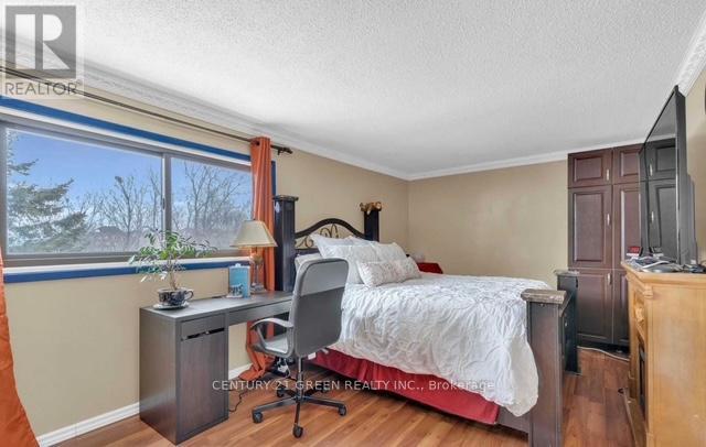 Property at 7179 DELMONTE CRESCENT image 4