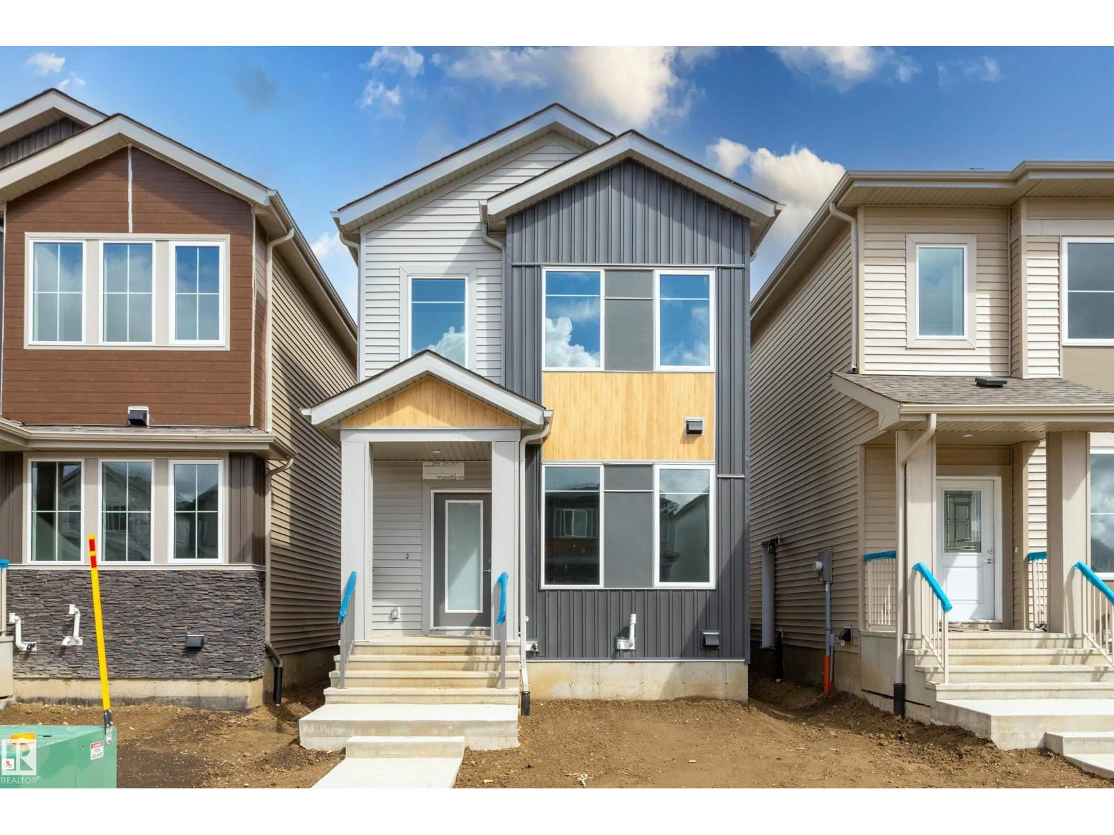 255 25 ST SW, Edmonton, Alberta