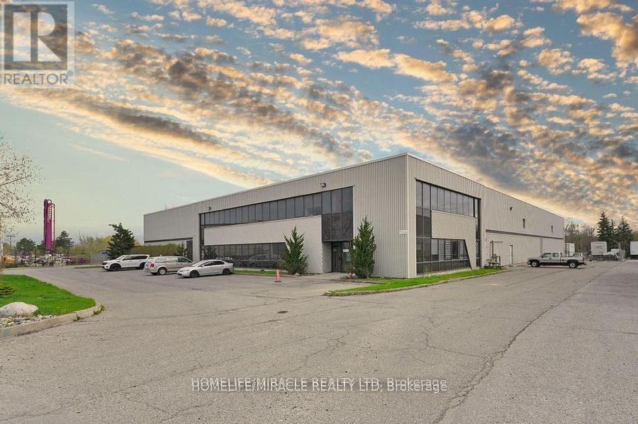 52 Bramwin Court, Brampton (Bramalea South Industrial), Ontario  L6T 5G2 - Photo 11 - W12335446