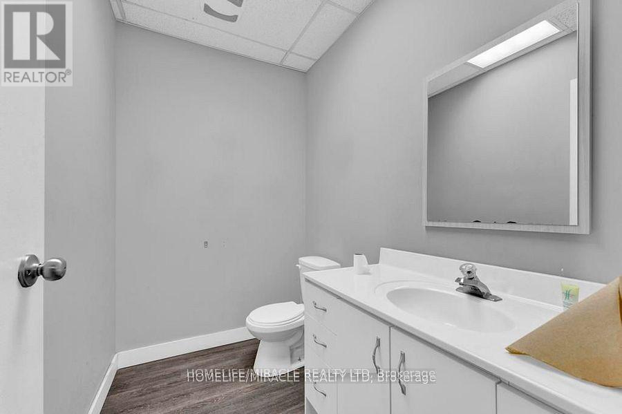 52 Bramwin Court, Brampton (Bramalea South Industrial), Ontario  L6T 5G2 - Photo 33 - W12335446