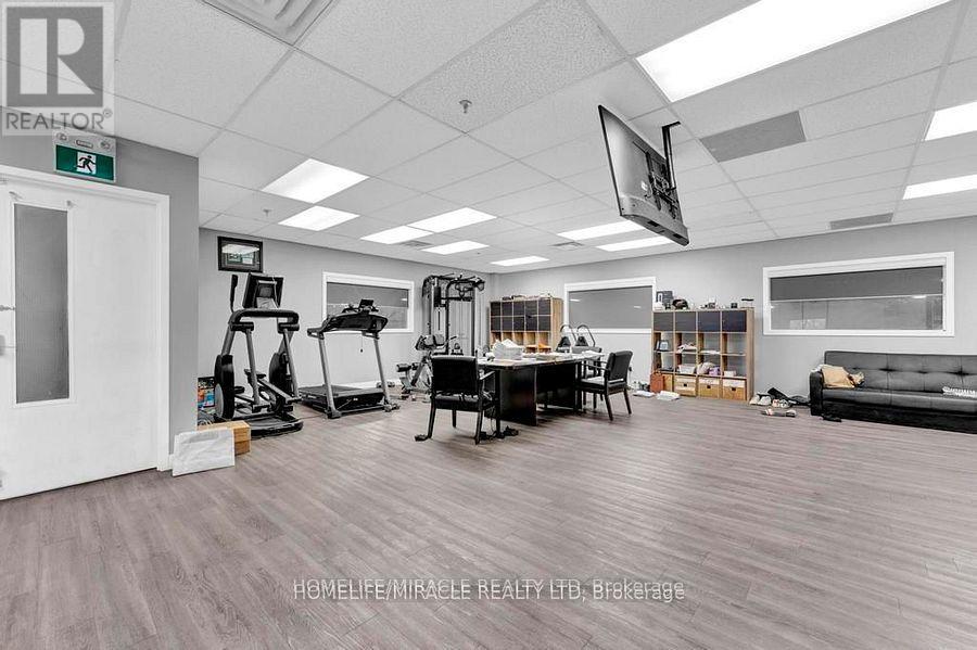 52 Bramwin Court, Brampton (Bramalea South Industrial), Ontario  L6T 5G2 - Photo 36 - W12335446