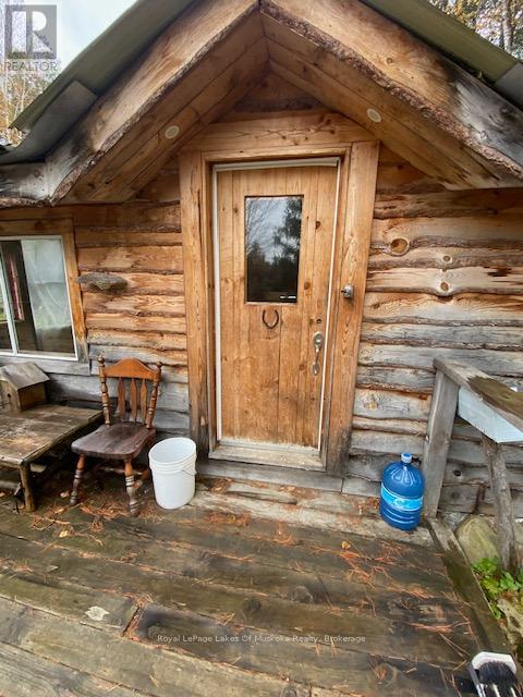 1590 Yearley Road, Huntsville (Stephenson), Ontario  P0B 1M0 - Photo 11 - X12335484