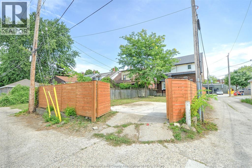Property at 273 MCEWAN image 5