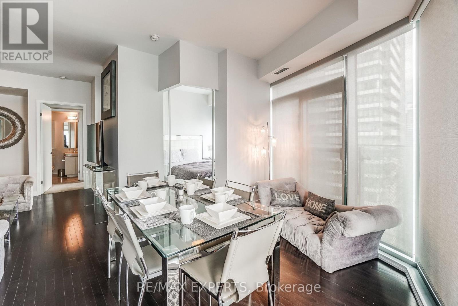 3803 - 14 York Street, Toronto, Ontario  M5J 0B1 - Photo 14 - C12335502