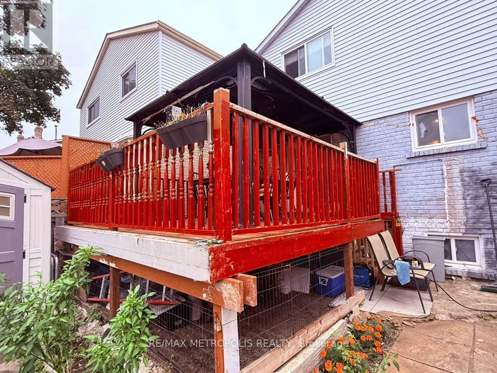 4 Shepmore Terrace, Toronto, Ontario  M1B 3H4 - Photo 6 - E12335504