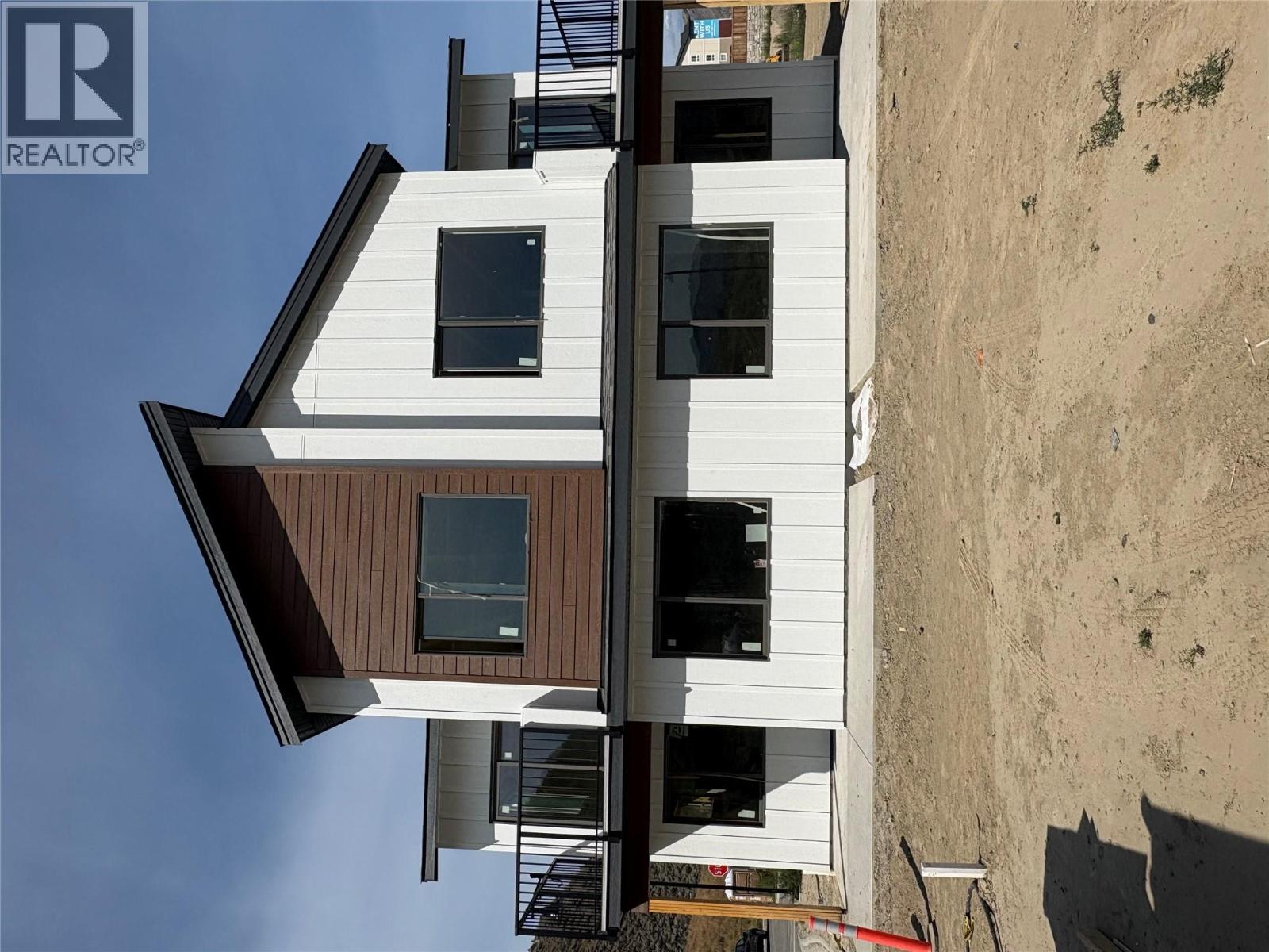 Property at 3580 Valleyview Drive Unit# 135 image 2