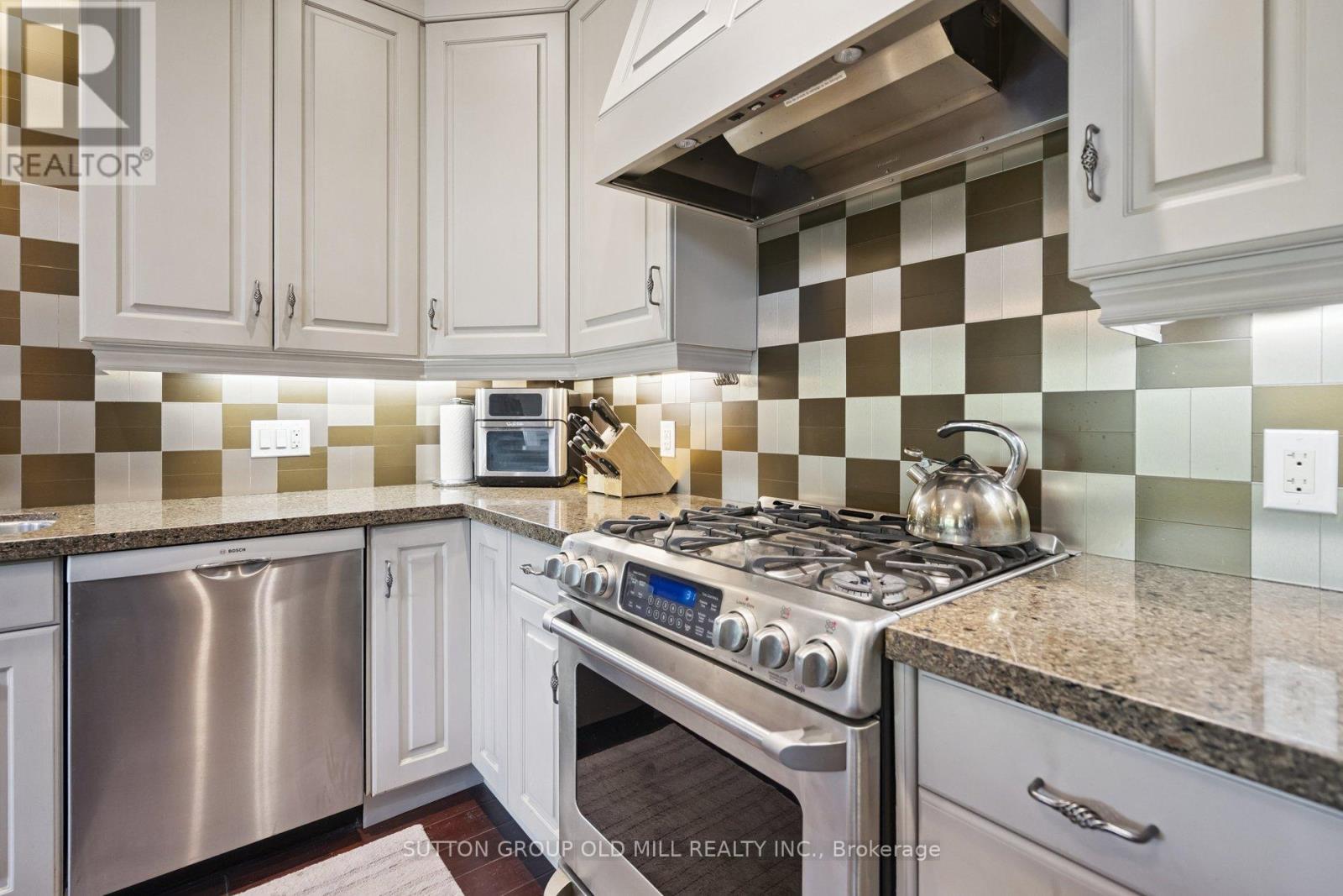 51 - 18 Crimson Drive, Niagara-On-The-Lake, Ontario  L0S 1J0 - Photo 22 - X12335505