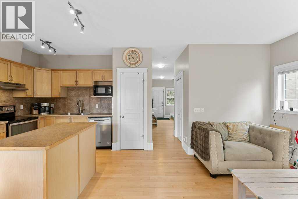 Property at 32 Wentworth Common SW image 4