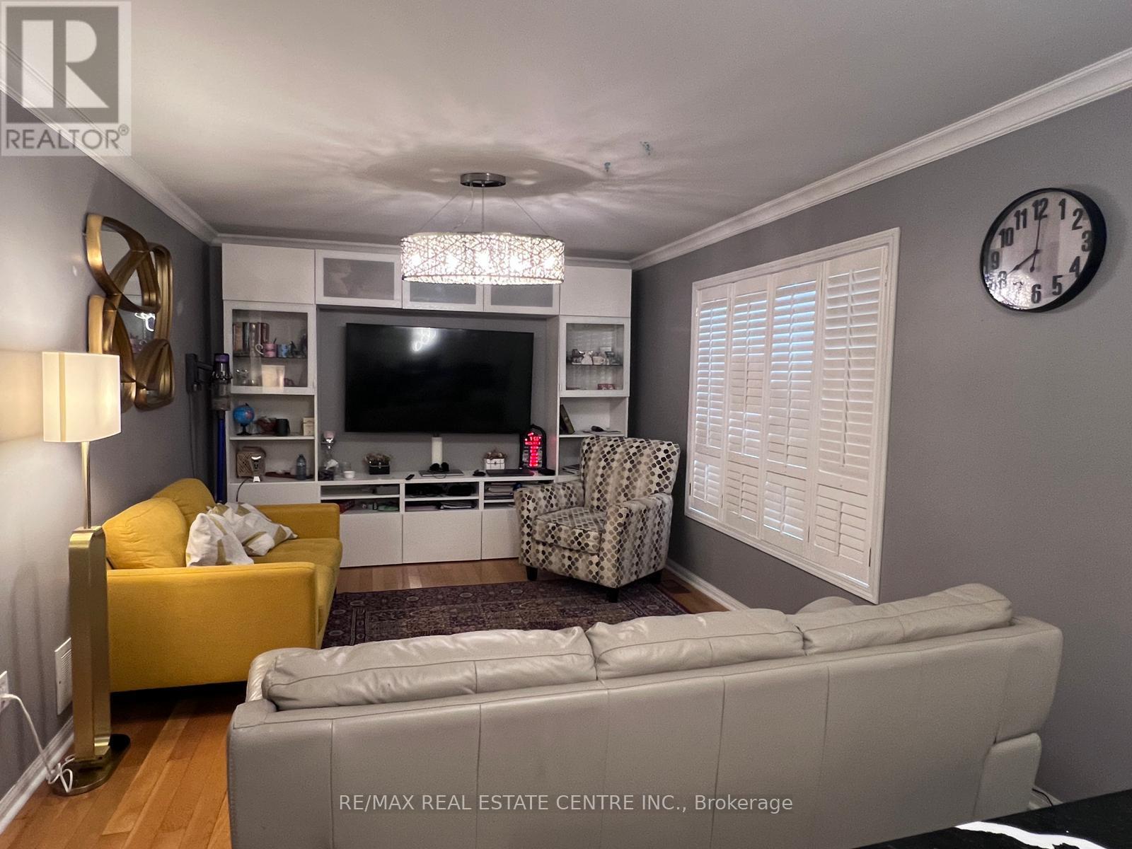 2899 Westoak Trails Boulevard, Oakville, Ontario  L6M 4V2 - Photo 5 - W12335517