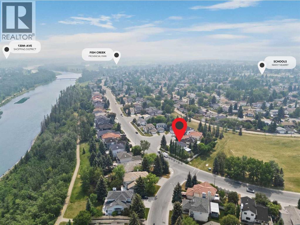 Property at 103 Diamond Court SE image 4