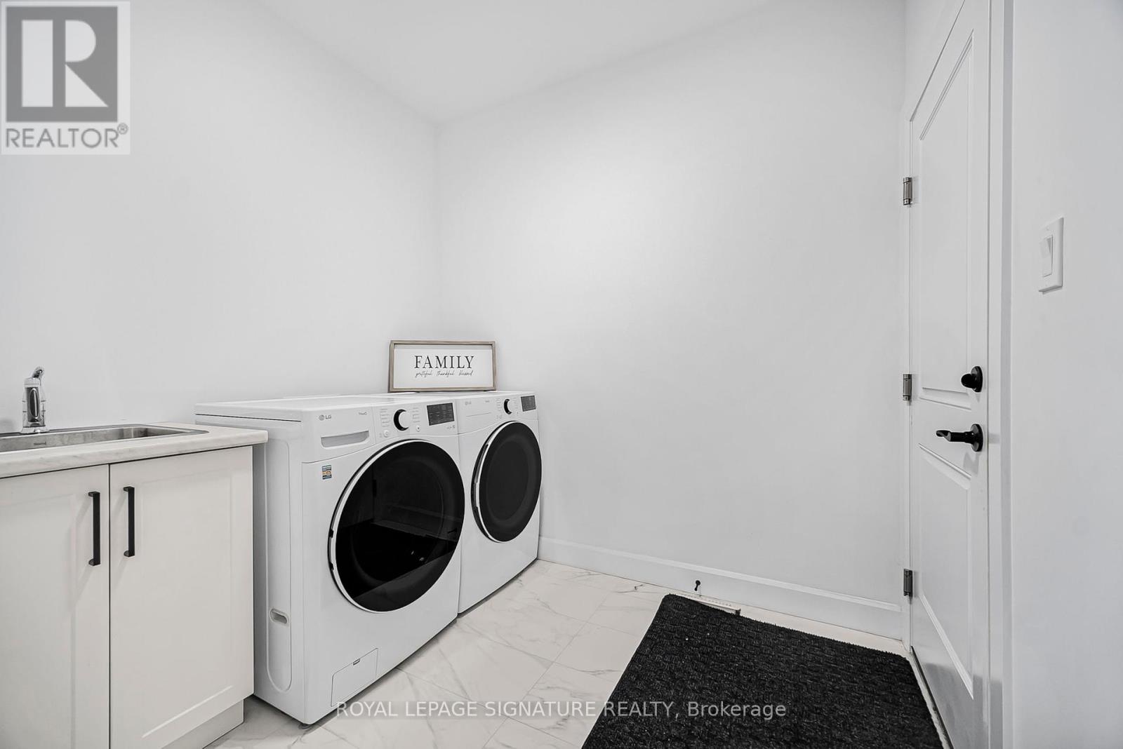 6326 Heathwoods Avenue, London South, Ontario  N6P 0K2 - Photo 19 - X12335323