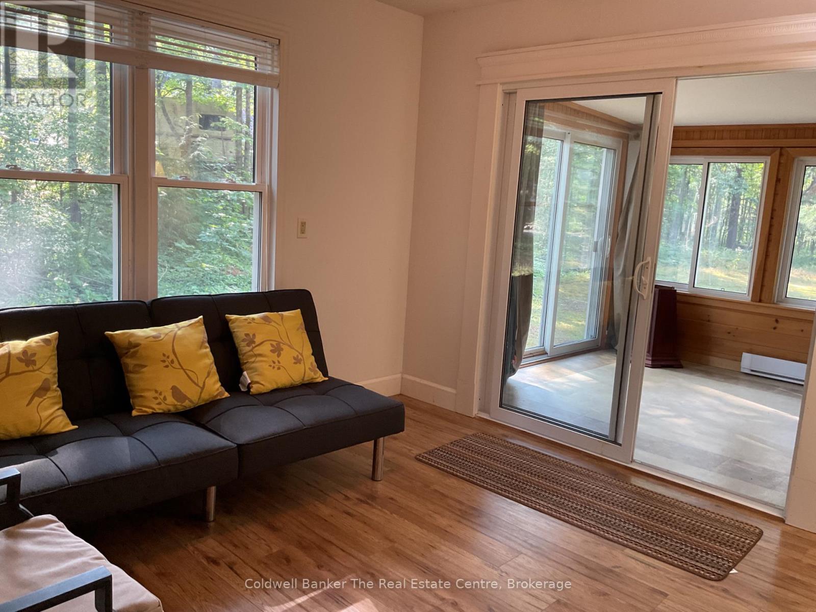 1060 Kahshe Lake Road S, Gravenhurst, Ontario  P0E 1G0 - Photo 24 - X12335536