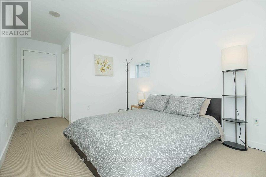 G17 - 26 Capreol Court, Toronto, Ontario  M5V 4A3 - Photo 19 - C12334777