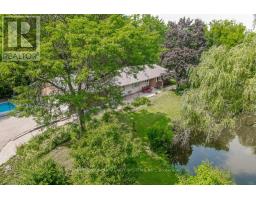 26 HARRIMAN ROAD, Aurora, Ontario
