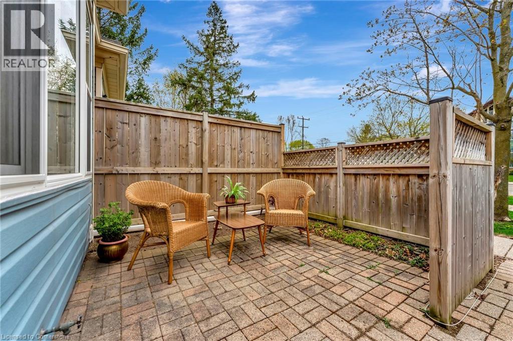Property at 175 FIDDLERS GREEN Road Unit# 5 image 5