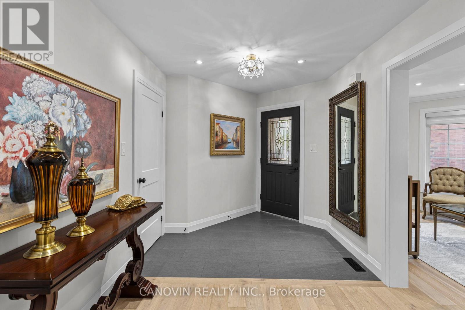 117 Violet Street, Barrie, Ontario  L4N 9M8 - Photo 10 - S12335567