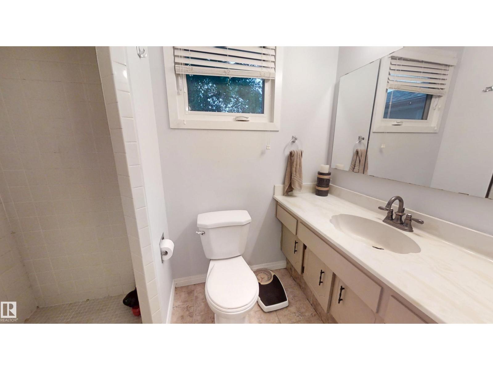 12203 149 Av Nw, Edmonton, Alberta  T5X 2E1 - Photo 25 - E4452110