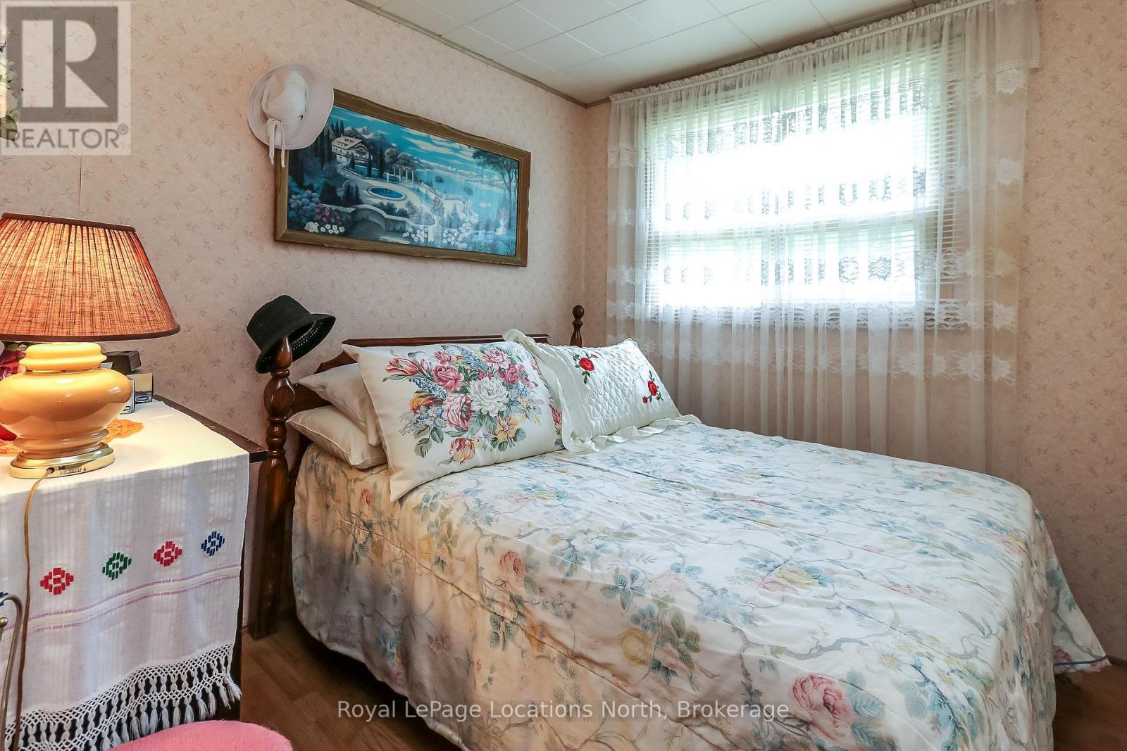 58 39th Street N, Wasaga Beach, Ontario  L9Z 2A2 - Photo 12 - S12335583
