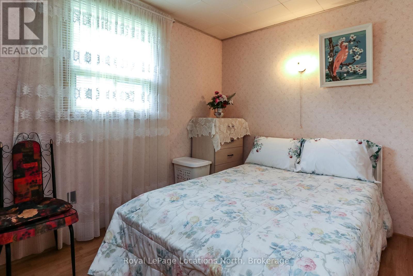 58 39th Street N, Wasaga Beach, Ontario  L9Z 2A2 - Photo 13 - S12335583