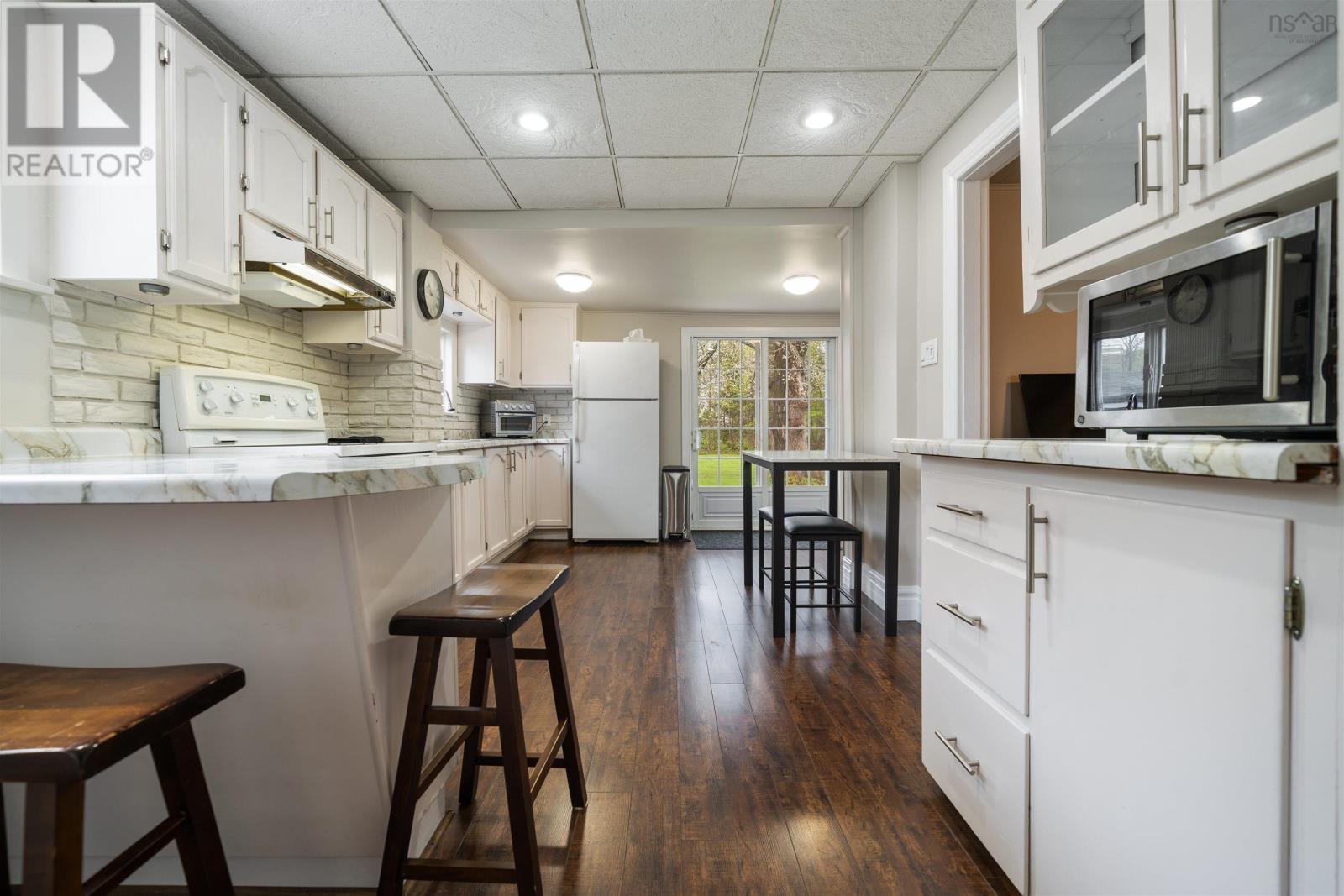 11 Durley Street, Amherst, Nova Scotia  B4H 2B2 - Photo 16 - 202512163