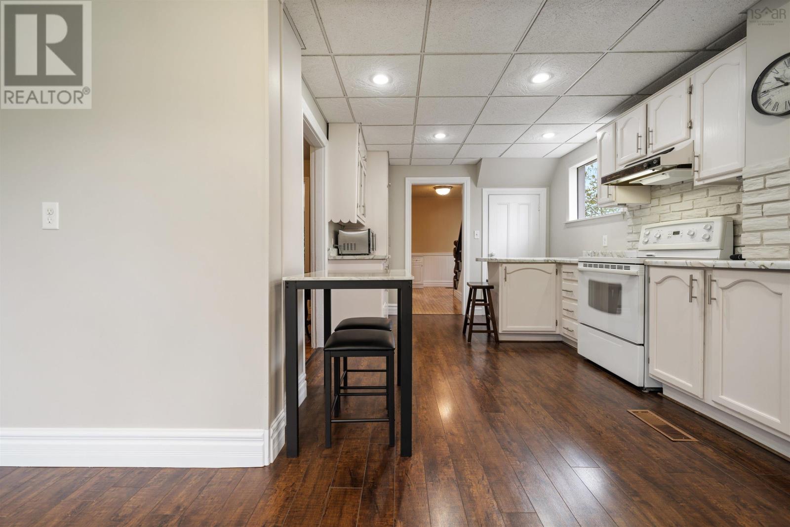 11 Durley Street, Amherst, Nova Scotia  B4H 2B2 - Photo 12 - 202512163