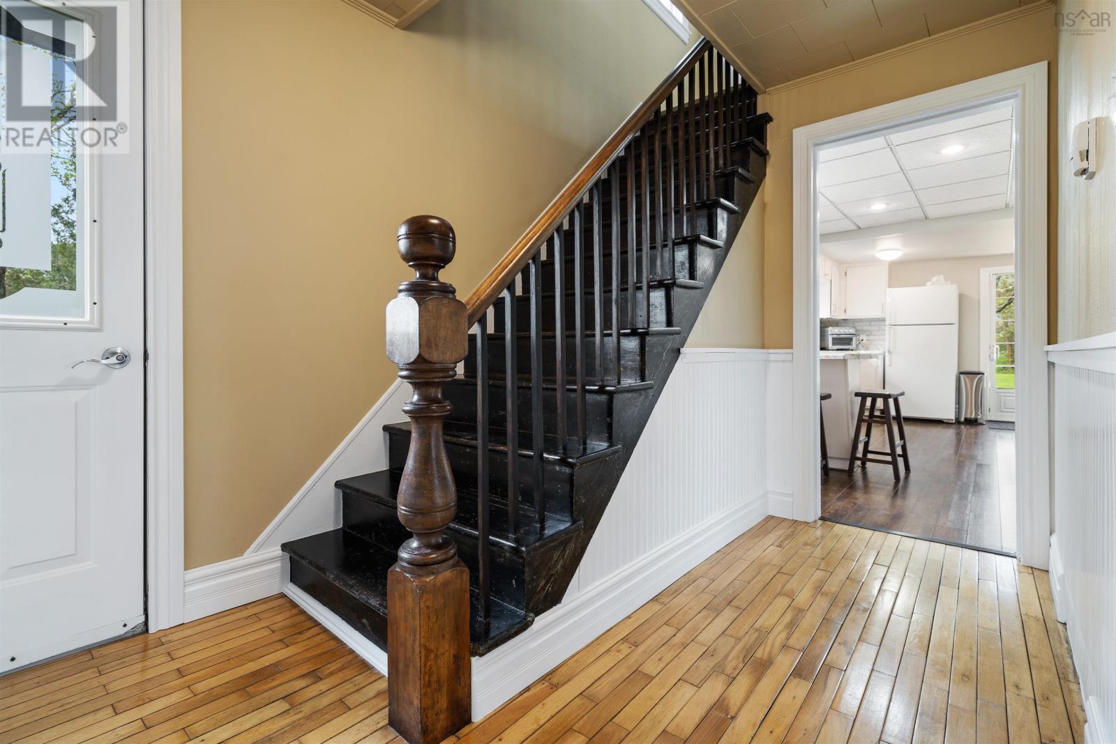 11 Durley Street, Amherst, Nova Scotia  B4H 2B2 - Photo 34 - 202512163