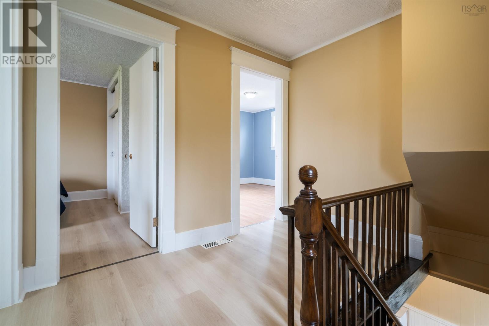 11 Durley Street, Amherst, Nova Scotia  B4H 2B2 - Photo 35 - 202512163