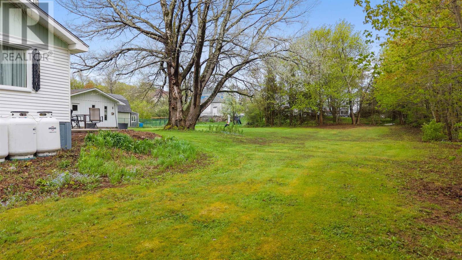 11 Durley Street, Amherst, Nova Scotia  B4H 2B2 - Photo 6 - 202512163