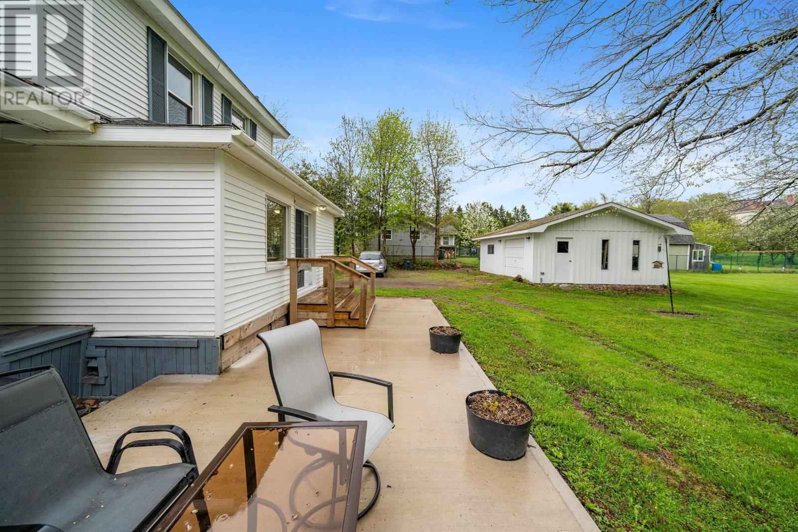 11 Durley Street, Amherst, Nova Scotia  B4H 2B2 - Photo 9 - 202512163