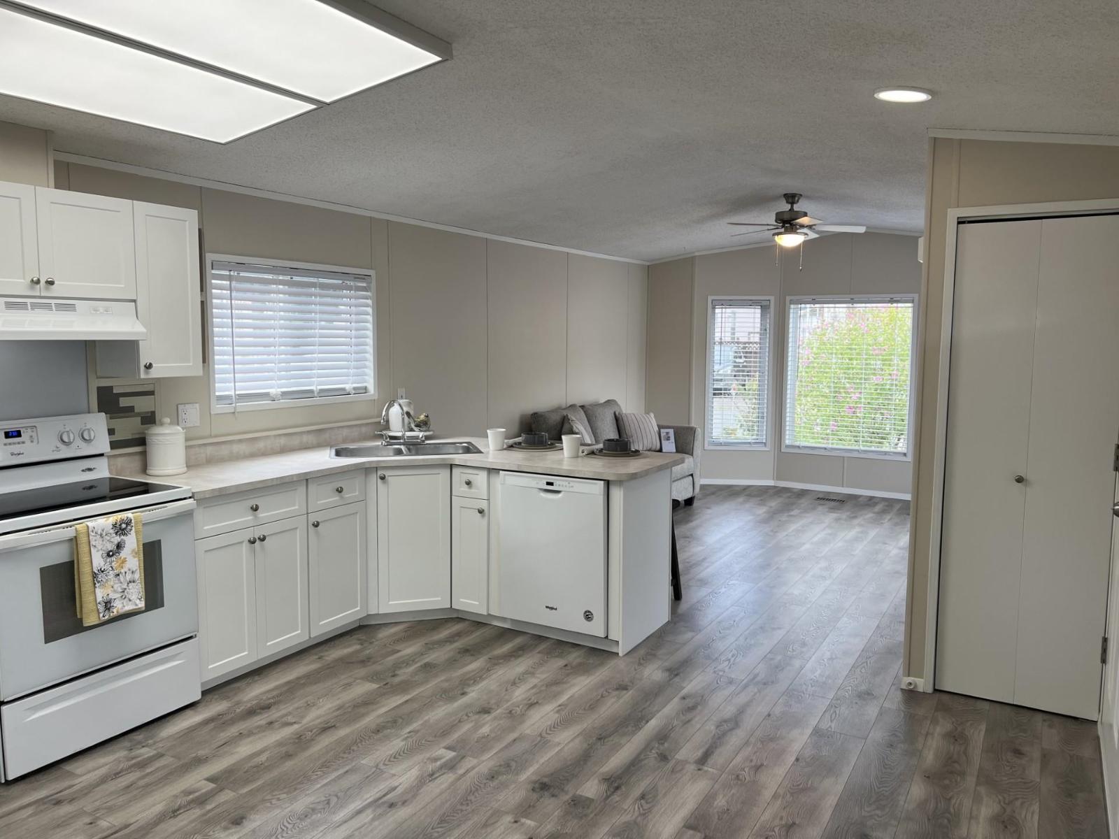 94 3300 Horn Street, Abbotsford, British Columbia  V2S 7Y6 - Photo 15 - R2922547