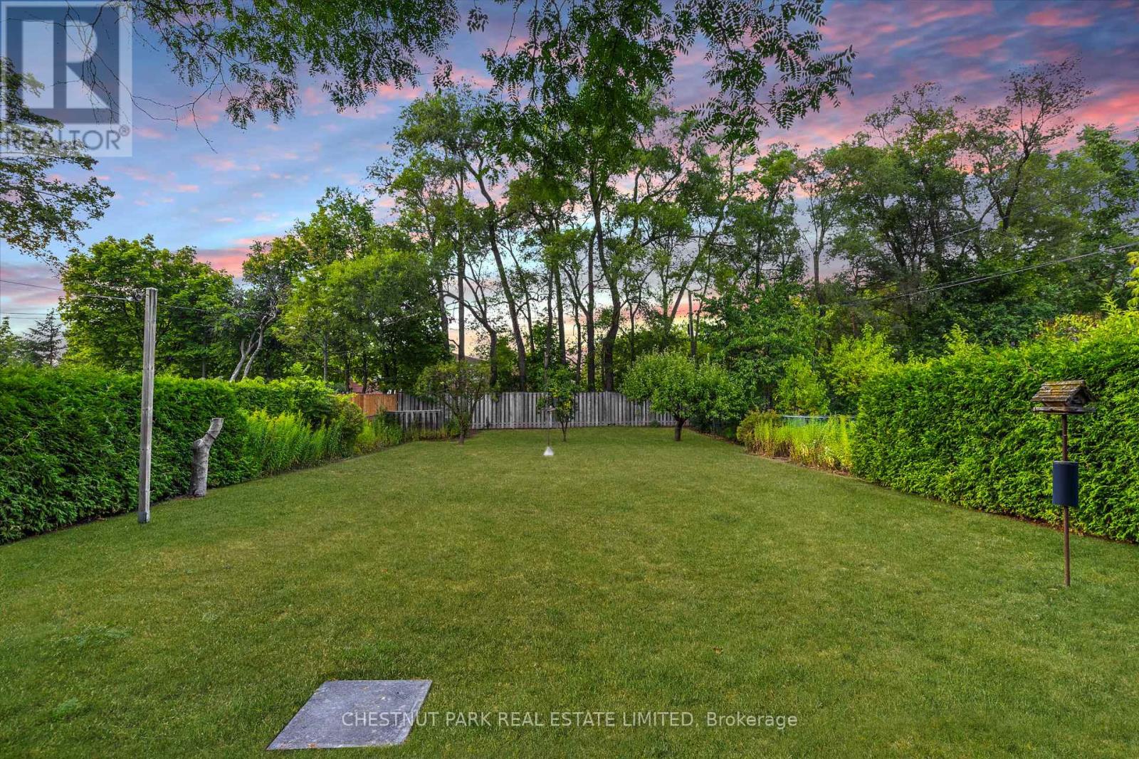 16 Everingham Court, Toronto, Ontario  M2M 2J5 - Photo 11 - C12334252