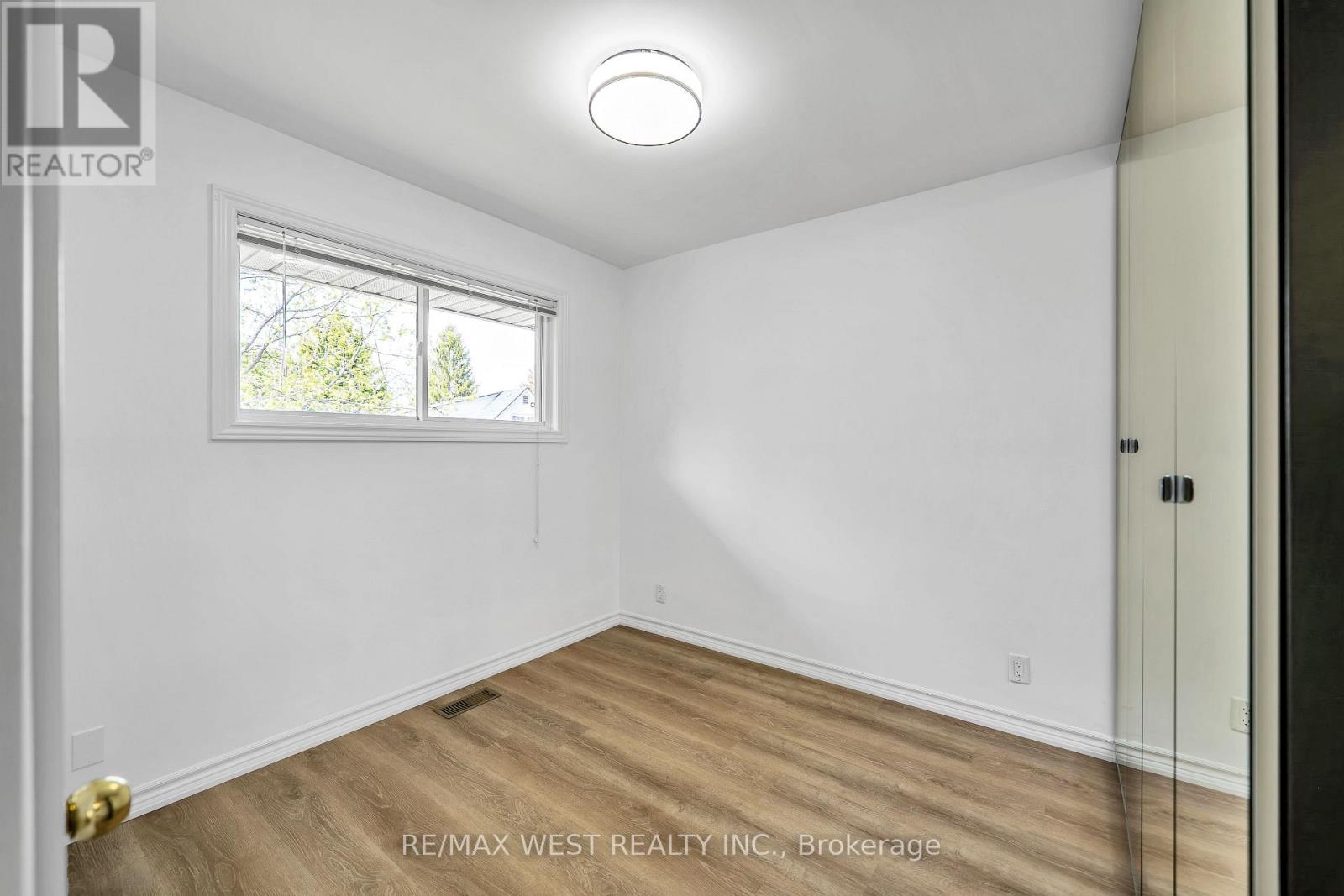 12 Athabasca Street, Oshawa, Ontario  L1H 7H5 - Photo 14 - E12335530
