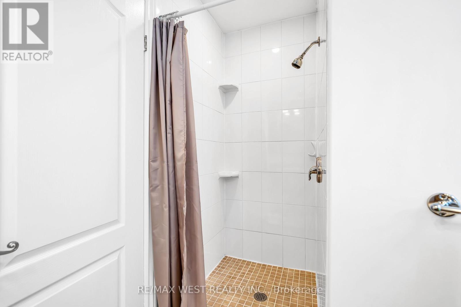 12 Athabasca Street, Oshawa, Ontario  L1H 7H5 - Photo 17 - E12335530