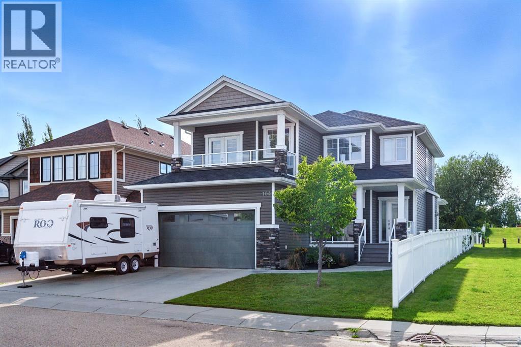Property at 104 Sutherland Close image 1