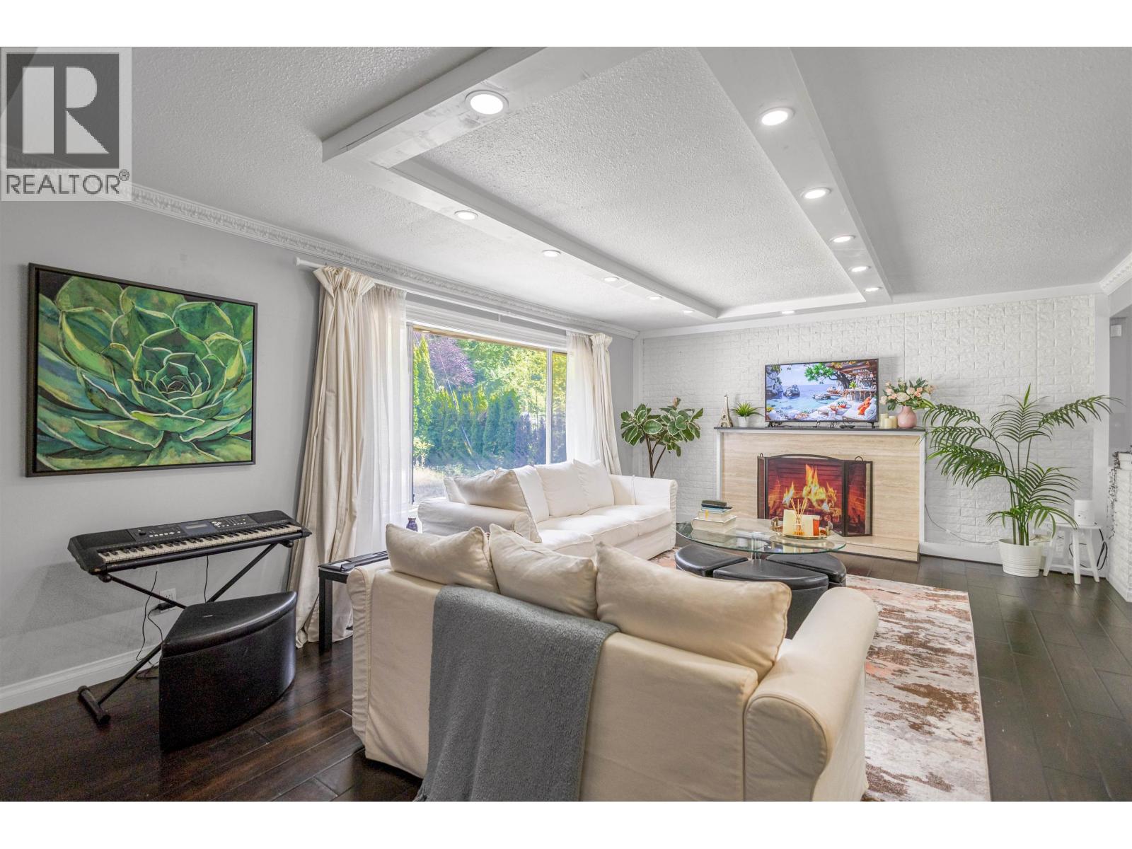 Property at 4380 WOODCREST ROAD image 1